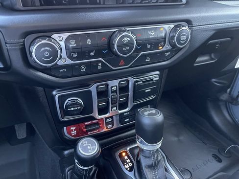 New 2026 Jeep Wrangler Unlimited Rubicon AWD/4WD image 37