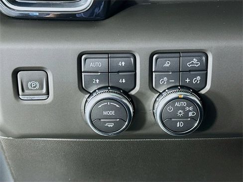 Used 2024 GMC Sierra 1500 Denali image 10