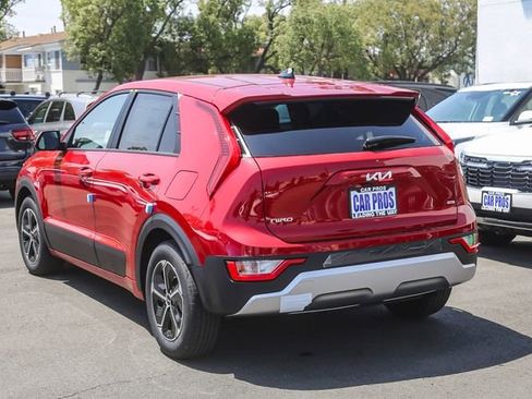 New 2026 Kia Niro LX FWD image 15