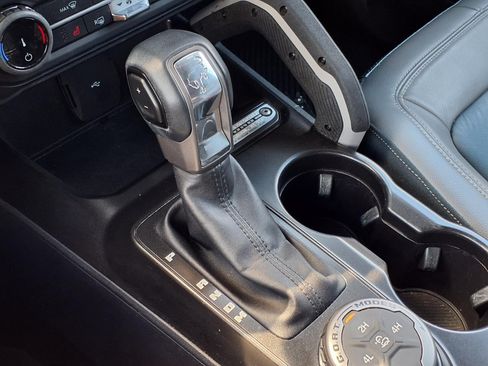 Used 2022 Ford Bronco Outer Banks AWD/4WD image 19