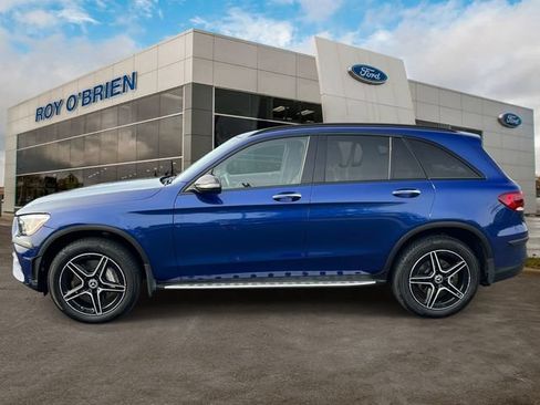 Used 2020 Mercedes-Benz GLC 300 4MATIC image 2