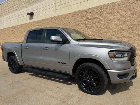 Used 2020 RAM 1500 Laramie AWD/4WD image 9