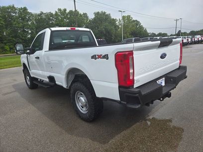 New 2026 Ford F350 XL w/ XL Off-Road Package