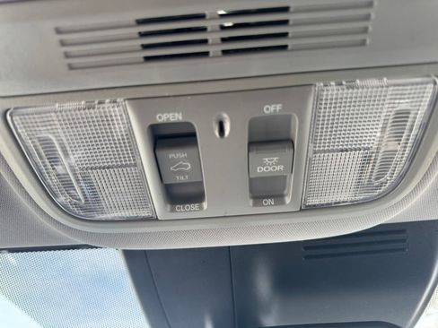 Used 2020 Honda CR-V EX image 28