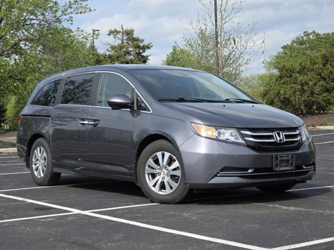 Used 2014 Honda Odyssey EX image 2