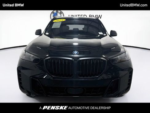 Used 2025 BMW X5 xDrive50e w/ M Sport Package AWD/4WD image 2