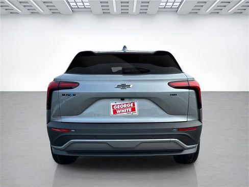 New 2026 Chevrolet Blazer EV LT image 5