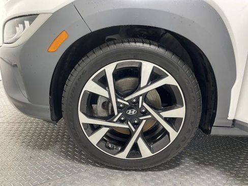 Used 2022 Hyundai Kona Limited AWD/4WD image 10