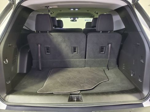Used 2019 Chevrolet Traverse LS FWD image 24