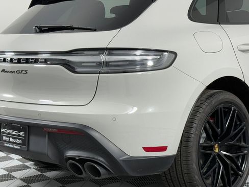 Used 2025 Porsche Macan GTS image 13
