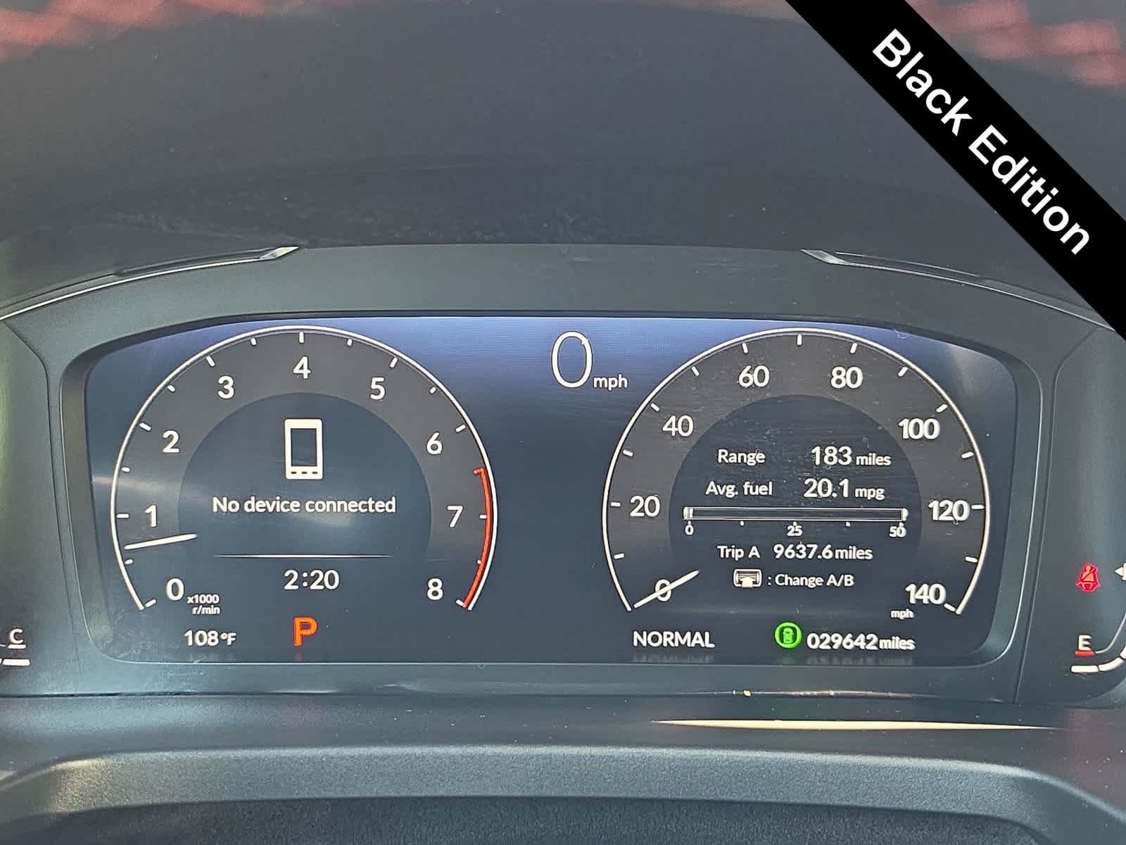 Used 2025 Honda Pilot Black Edition image 22