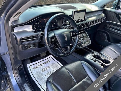 Used 2022 Lincoln Corsair AWD w/ Premium Package image 11