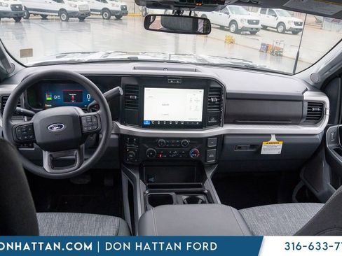 New 2026 Ford F250 XLT w/ XLT Premium Package AWD/4WD image 3