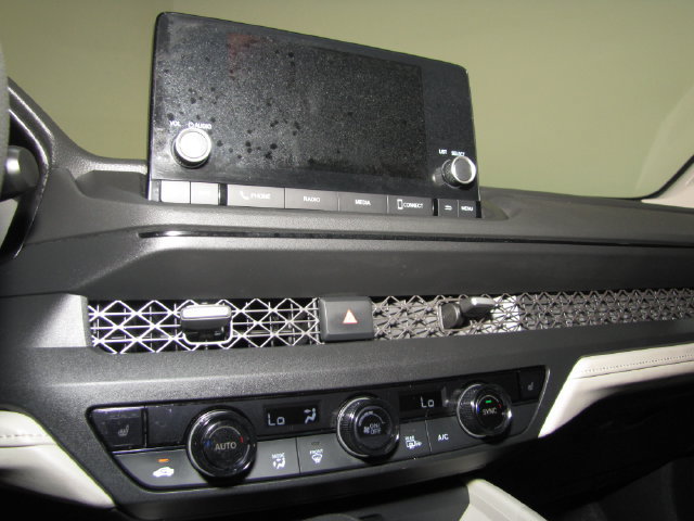 Certified 2023 Honda Accord EX image 30