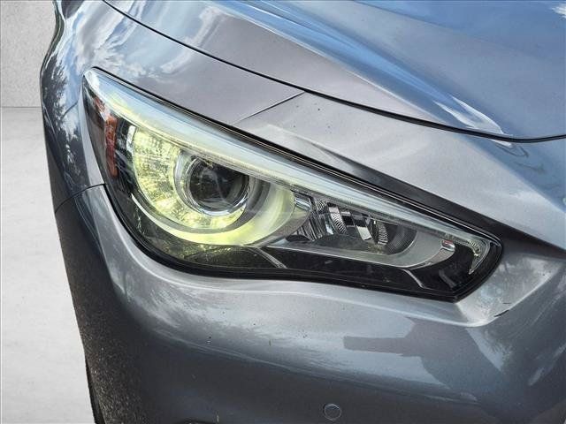 Used 2019 INFINITI Q50 Luxe w/ Essential Package (3.0T Luxe) RWD image 7