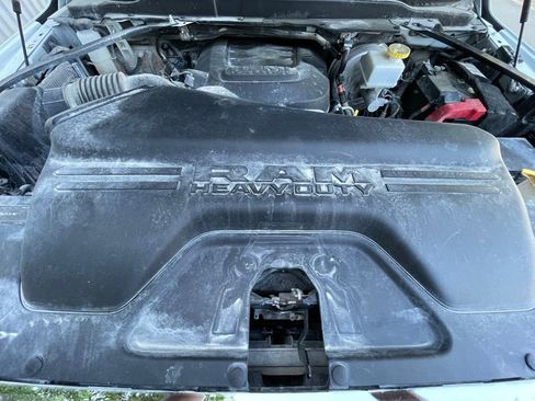 Used 2024 RAM 2500 Big Horn image 34