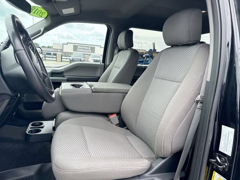 Used 2018 Ford F150 XLT w/ Equipment Group 302A Luxury AWD/4WD image 13