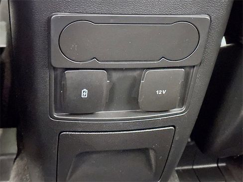 Used 2023 Ford Explorer XLT w/ Equipment Group 202A image 13