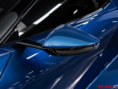 Used 2022 Ford GT RWD image 16