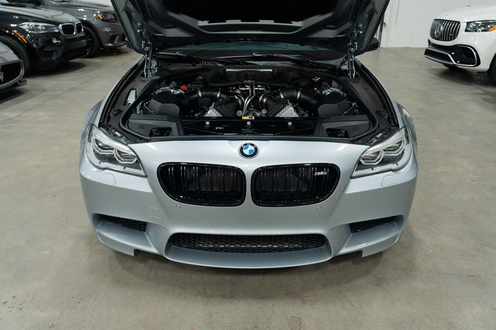 Used 2016 BMW M5 RWD image 56