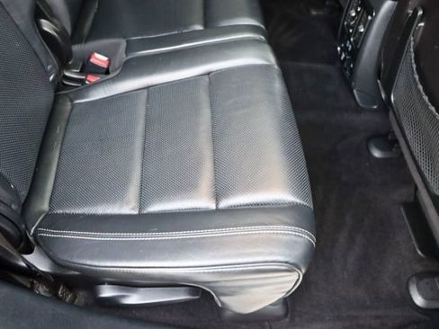 Used 2017 Jeep Grand Cherokee Overland image 20