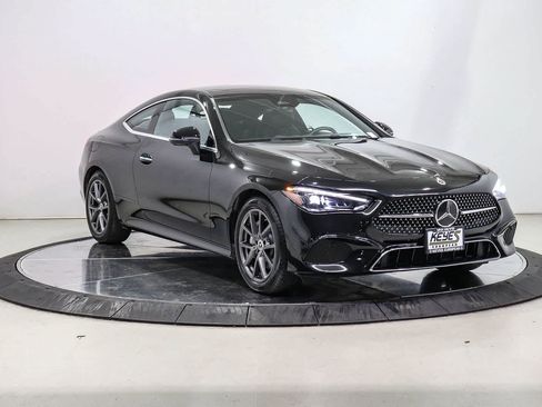 Certified 2026 Mercedes-Benz CLE 300 4MATIC Coupe image 5