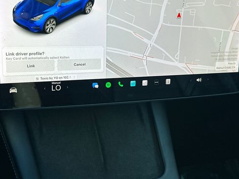 Used 2021 Tesla Model Y Performance image 25