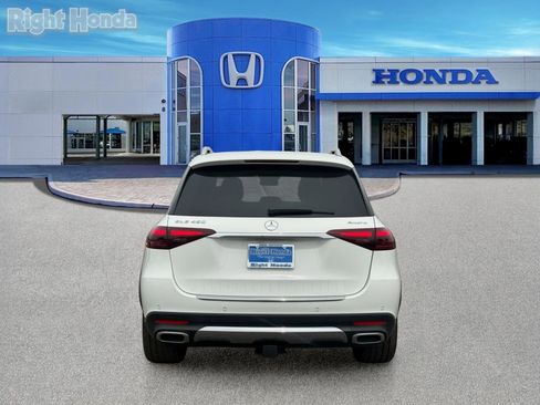 Used 2024 Mercedes-Benz GLE 450 4MATIC image 7