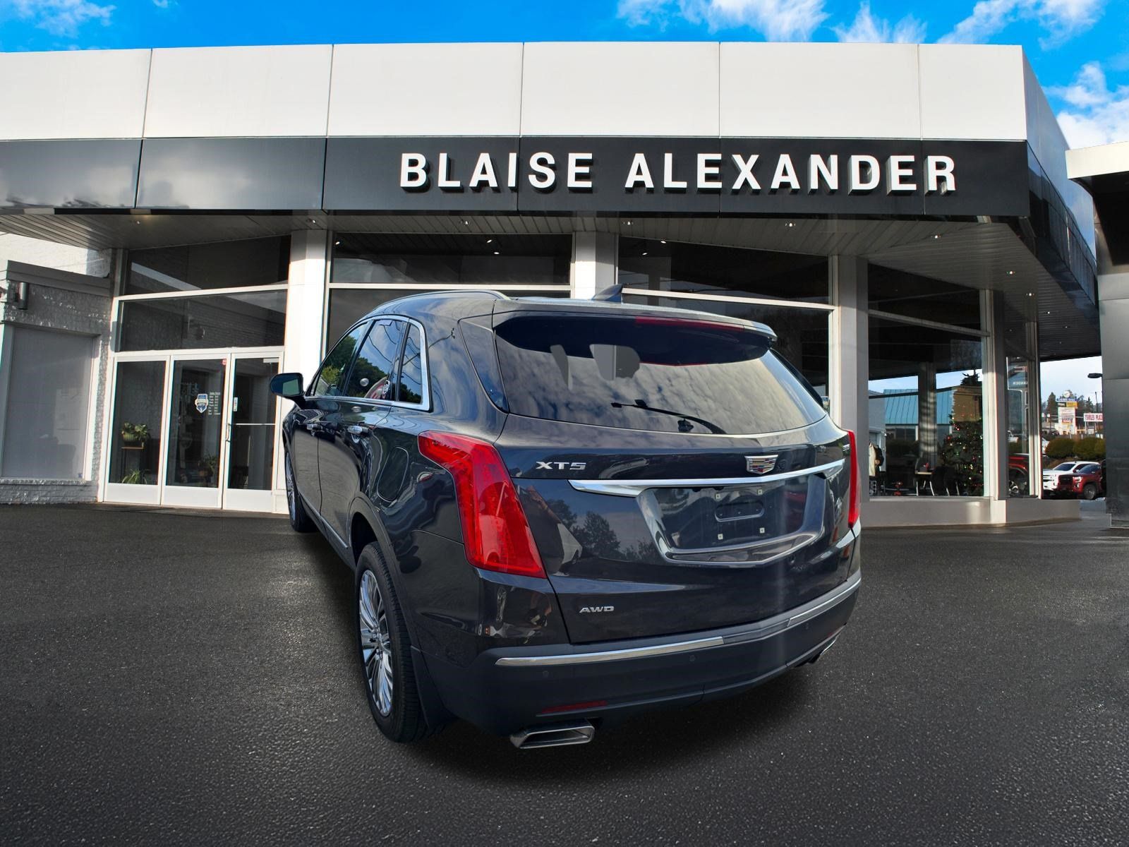 Used 2019 Cadillac XT5 Premium Luxury AWD/4WD image 6