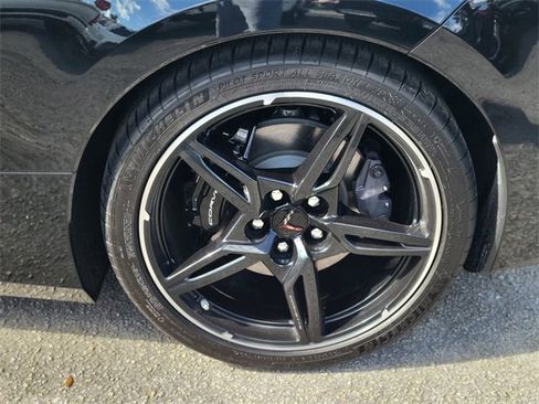 Used 2023 Chevrolet Corvette Stingray Preferred Conv w/ Stealth Interior Trim Package image 7