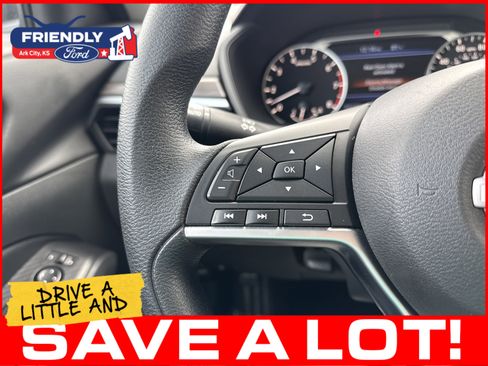 Used 2024 Nissan Altima 2.5 SV FWD image 28
