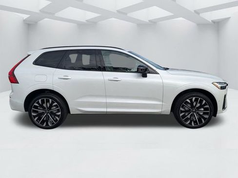 New 2026 Volvo XC60 B5 Ultra w/ Protection Package Premier AWD/4WD image 3