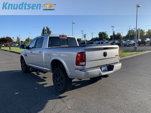 Used 2018 RAM 2500 Big Horn w/ Sport Appearance Group AWD/4WD image 5