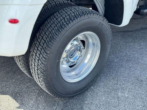 New 2026 Ford F350 Platinum w/ Platinum Plus Package image 5