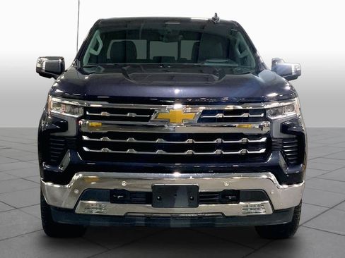 Used 2023 Chevrolet Silverado 1500 LTZ AWD/4WD image 4