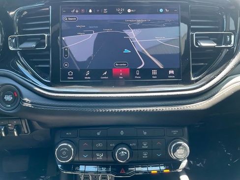 Used 2022 Dodge Durango GT image 20
