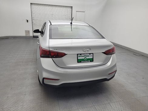 Used 2019 Hyundai Accent SE FWD image 6