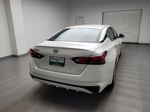 Used 2023 Nissan Altima 2.5 S FWD image 7