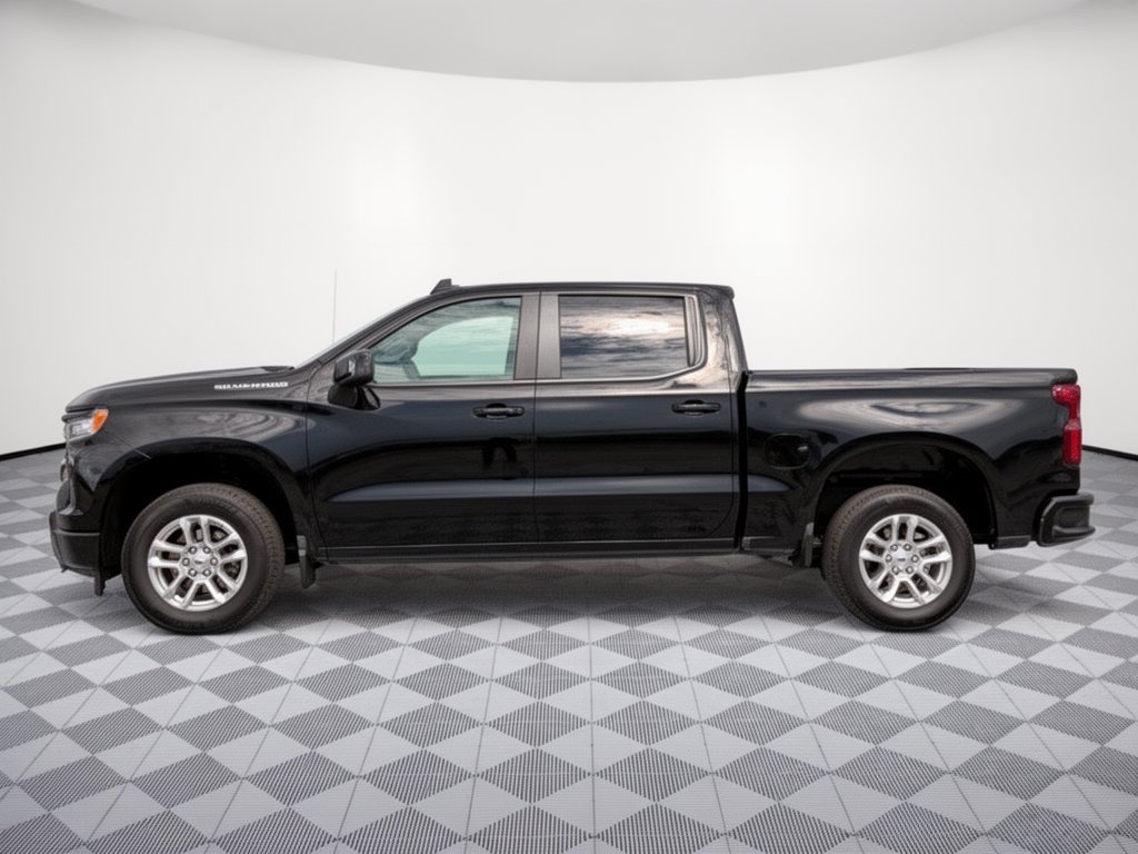 Used 2026 Chevrolet Silverado 1500 RST RWD image 2
