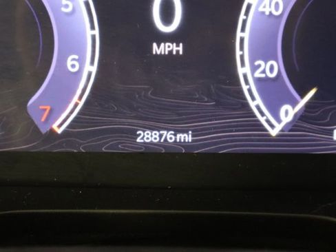 Used 2023 Jeep Grand Cherokee Limited w/ Trailer Tow Prep Group (B) AWD/4WD image 39