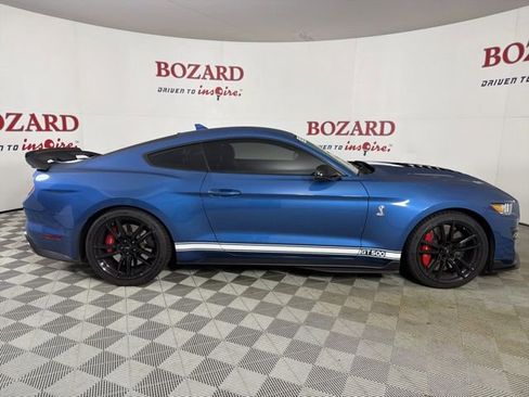 Used 2021 Ford Mustang Shelby GT500 w/ Technology Package RWD image 9