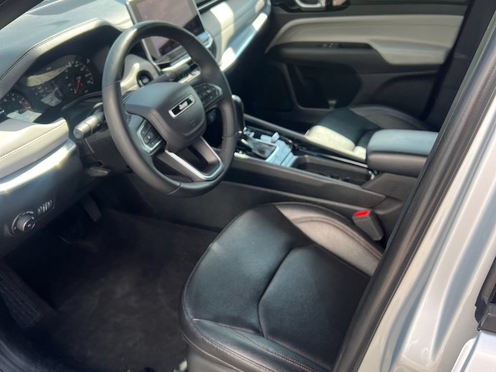 Used 2024 Jeep Compass Limited AWD/4WD image 26