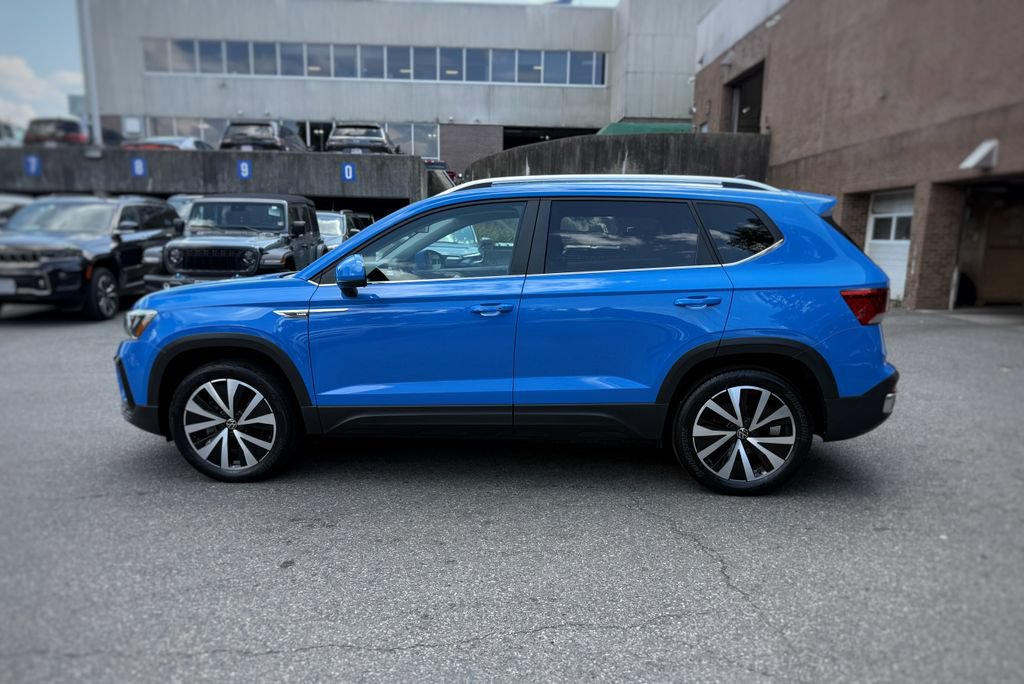 Used 2022 Volkswagen Taos SE AWD/4WD image 14