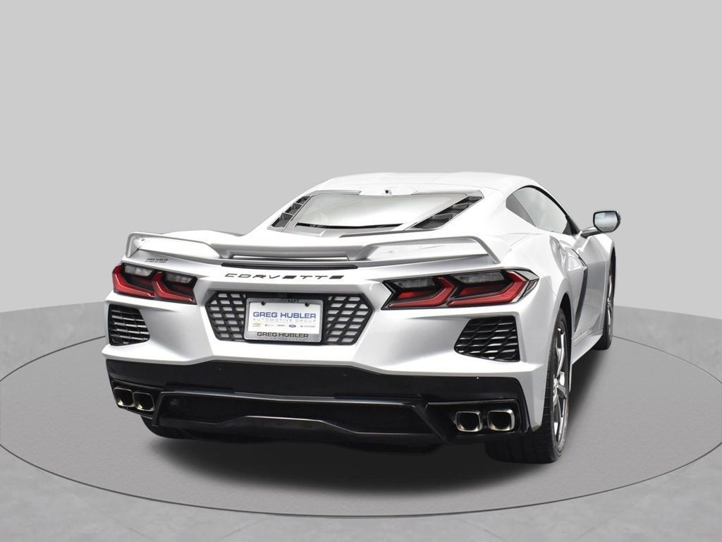 Used 2020 Chevrolet Corvette Stingray Preferred Cpe w/ 2LT Preferred Equipment Group RWD image 17