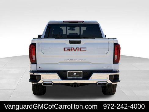 New 2026 GMC Sierra 1500 SLT AWD/4WD image 4
