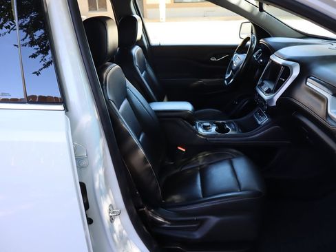 Used 2023 GMC Acadia SLT AWD/4WD image 24