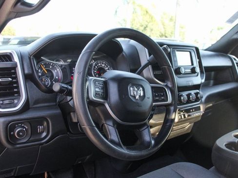 Used 2021 RAM 3500 Big Horn AWD/4WD image 15