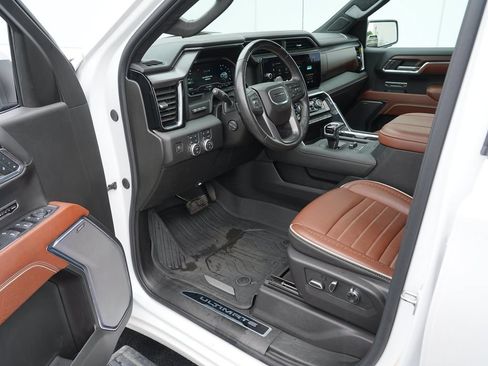 Used 2024 GMC Sierra 1500 Denali Ultimate AWD/4WD image 13