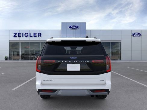 New 2026 Ford Expedition Max Platinum w/ Platinum Ultimate Package AWD/4WD image 5