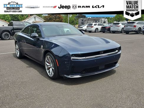 Used 2024 Dodge Charger Daytona Scat Pack w/ Plus Group AWD/4WD image 9